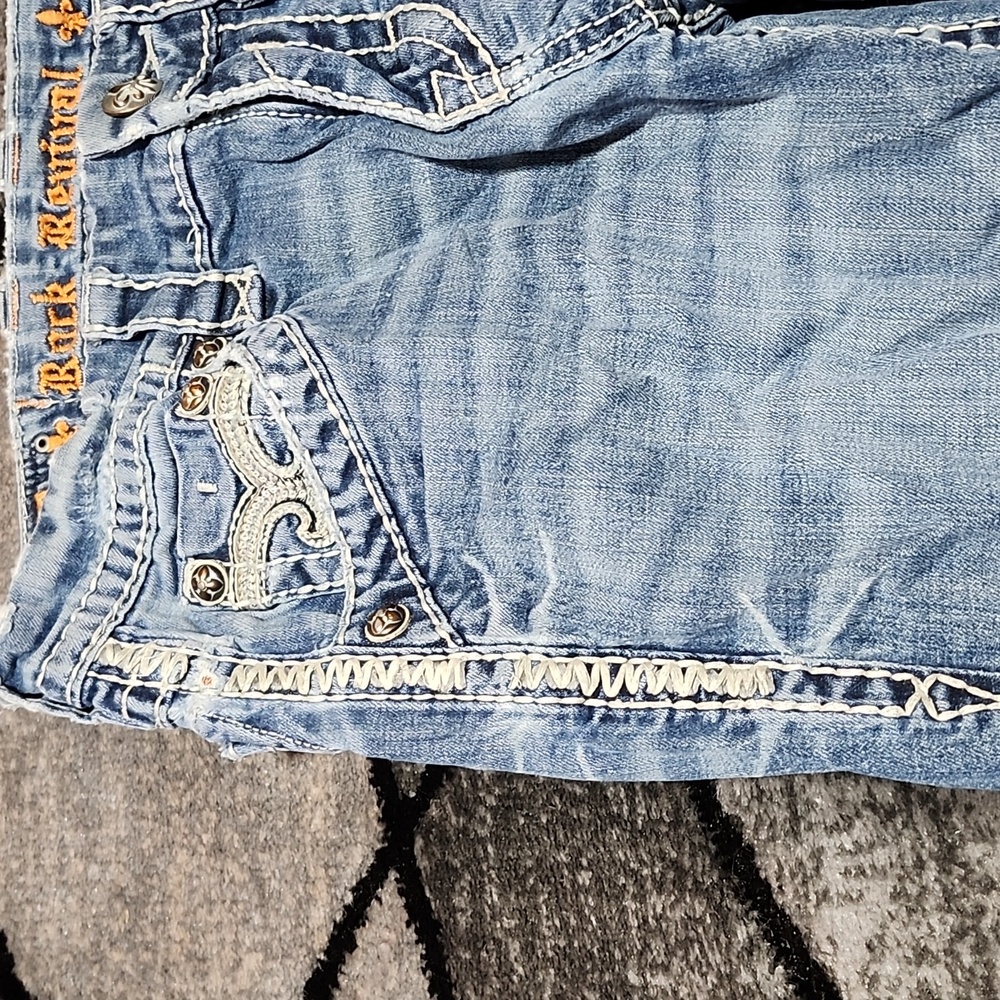 ROCK REVIVAL JARROW EMBROIDERED FLEUR-DE-LIS  FAUX-FLAP BOOT-LEG DENIM JEAN - Picture 12 of 15